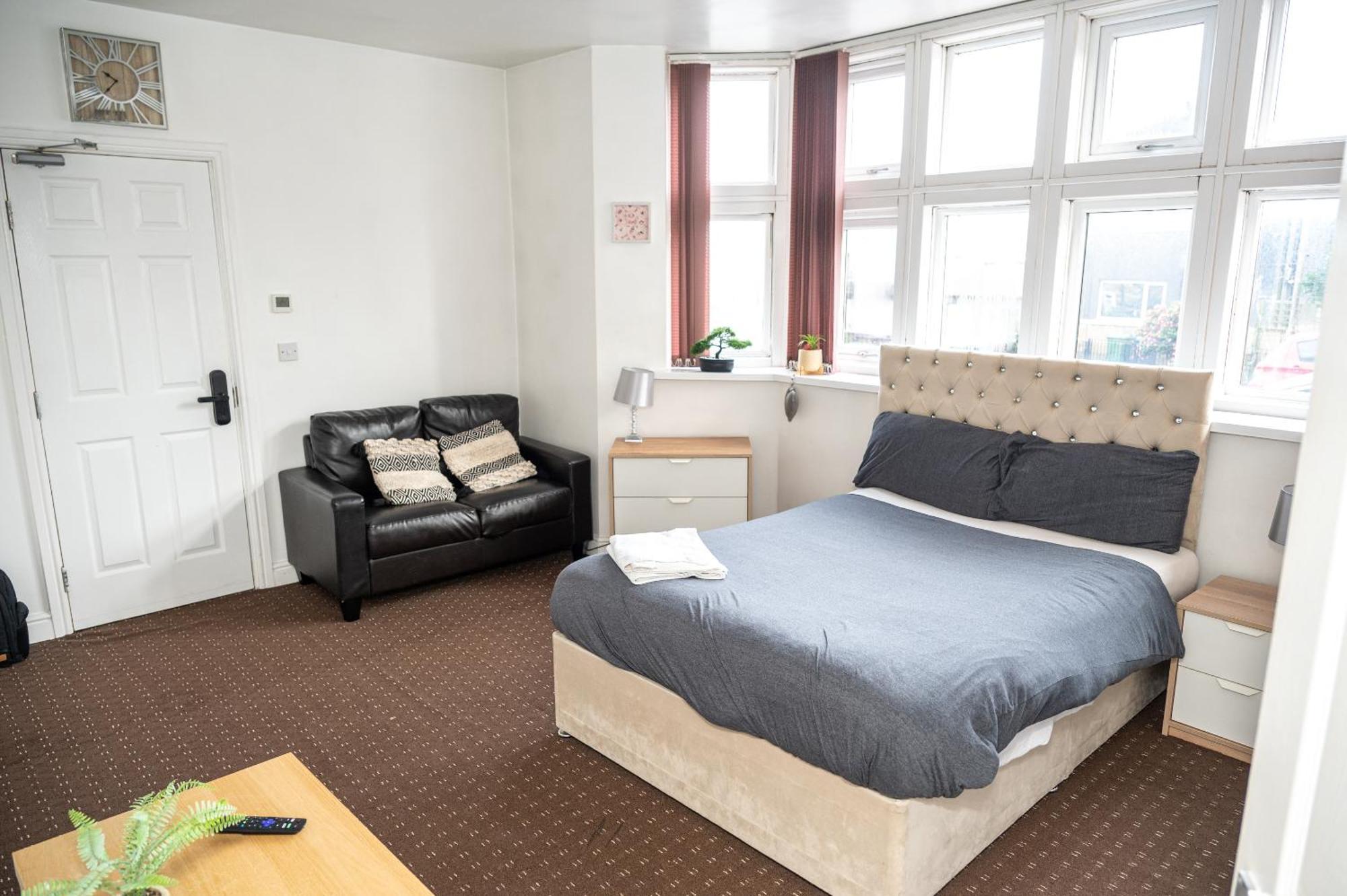 Bvapartments Deighton ฮัดเดอร์สฟิลด์ ภายนอก รูปภาพ