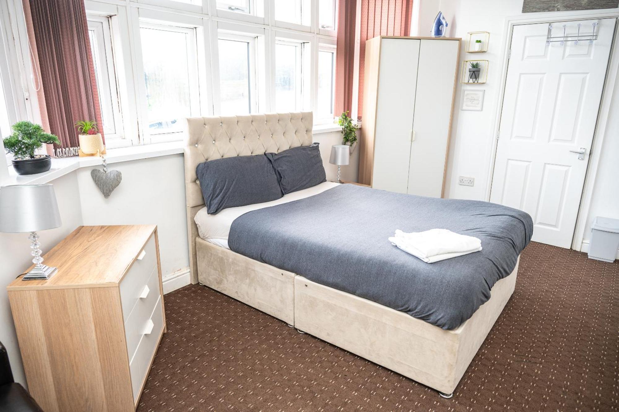 Bvapartments Deighton ฮัดเดอร์สฟิลด์ ภายนอก รูปภาพ